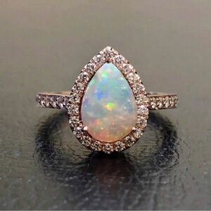 ✨Vintage Antique Tear Drop Opal Rose Gold 14k Ring ✨